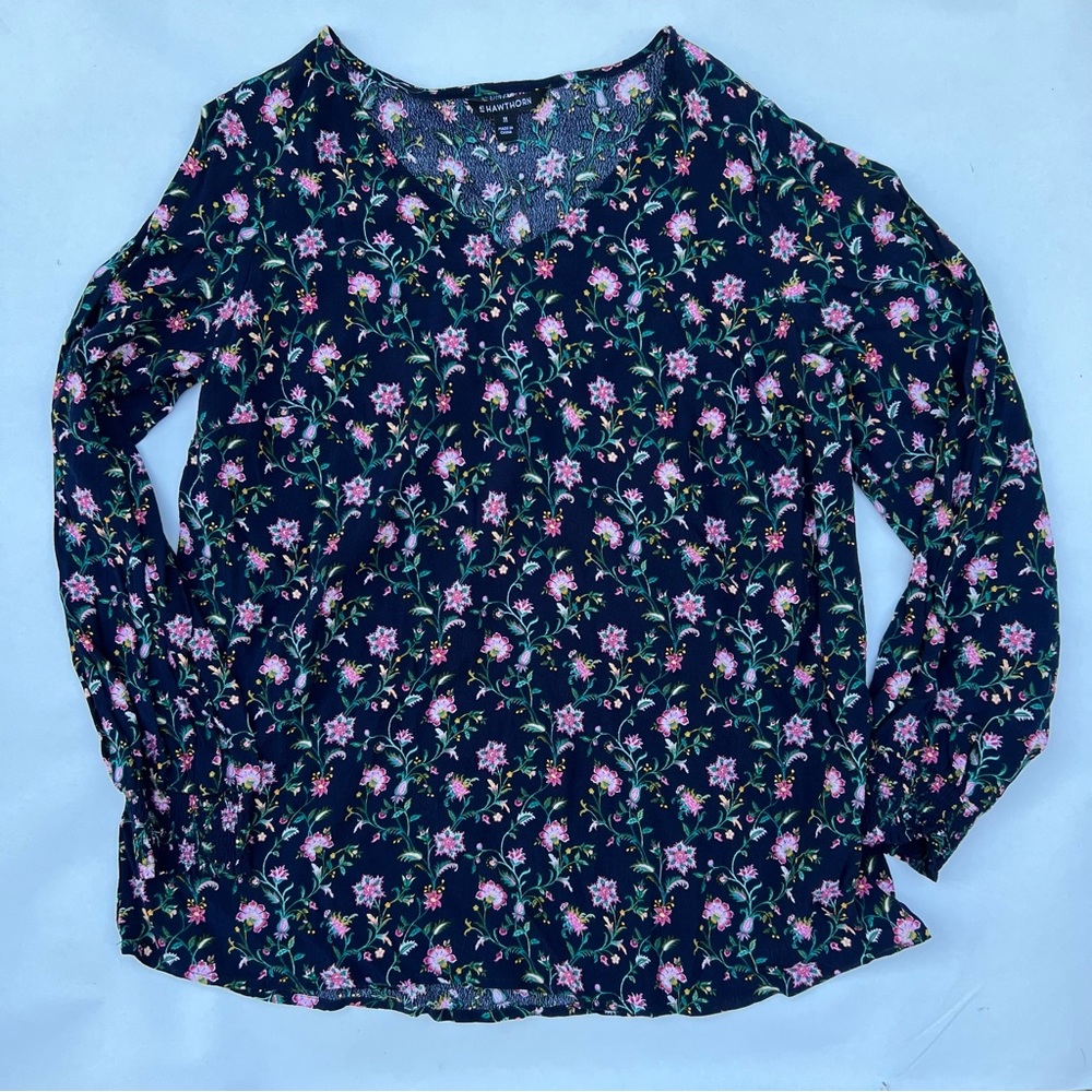 Womens boutique Hawthorne brand floral vneck pullover tunics blouse 1X‎